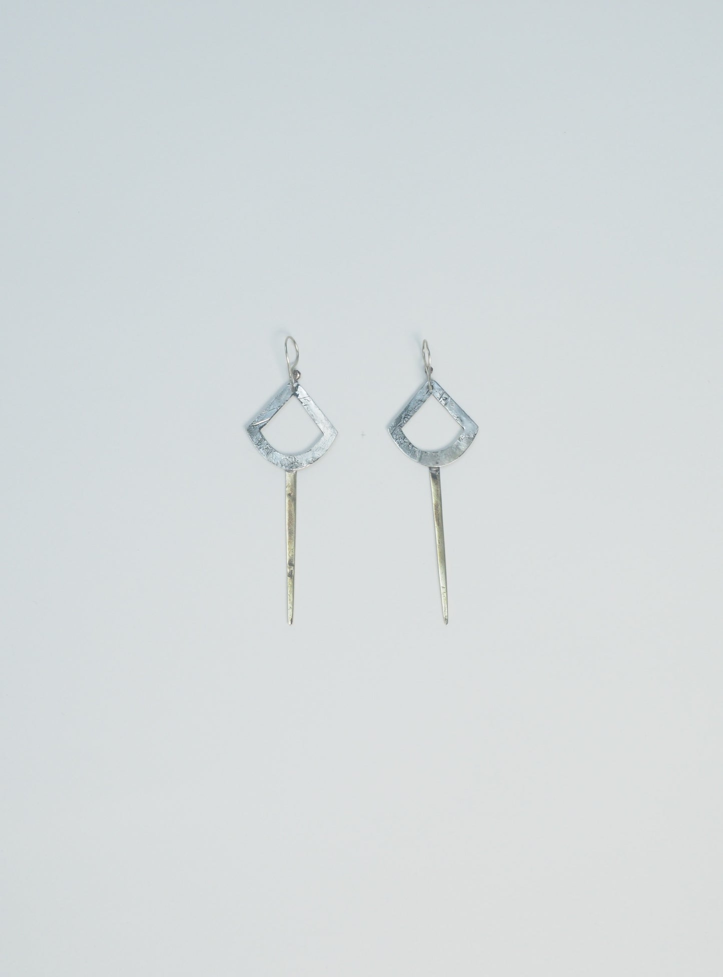 Boucles d'oreille Fibules